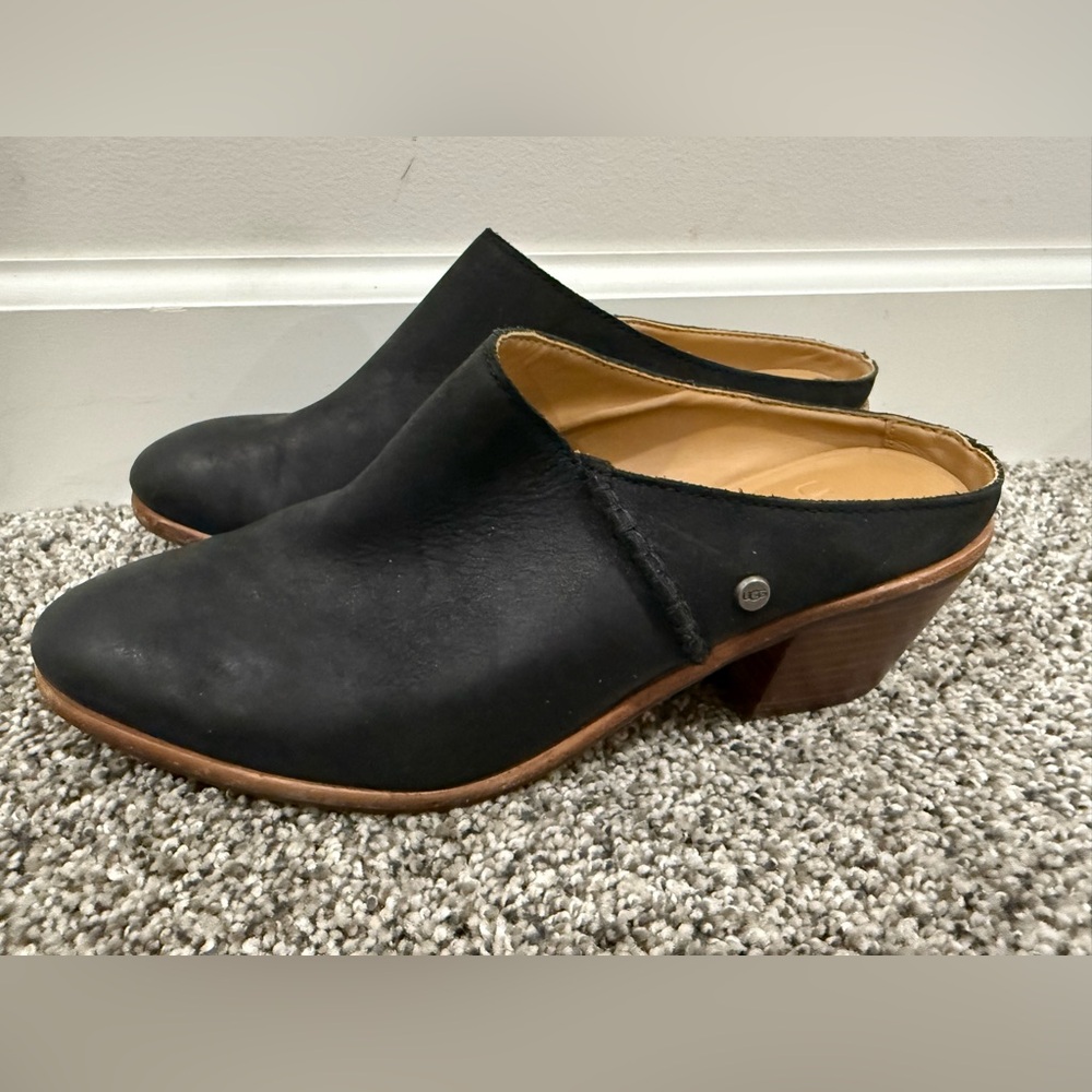 UGG Lovisa women's slip on black leather mule clogs, size 8.5 - Picture 5 of 13